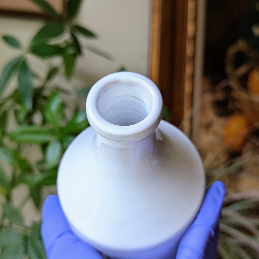 Mary Judge Olive Oil/Vinegar dispenser Maioliche Michelango Made In Italy 6.5" - Picture 6 of 11